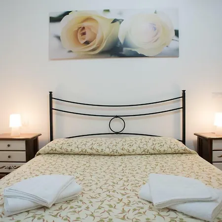 Red Rose فندق مبيت وإفطار مارتينا فرانكا