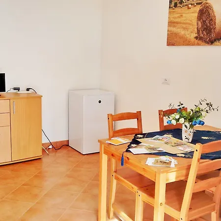 住宿加早餐酒店 红玫瑰住宿加早餐旅馆