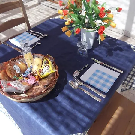 Red Rose Martina Franca