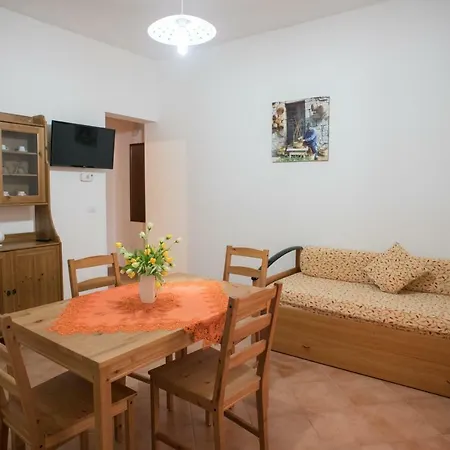 Red Rose Bed & Breakfast 3*