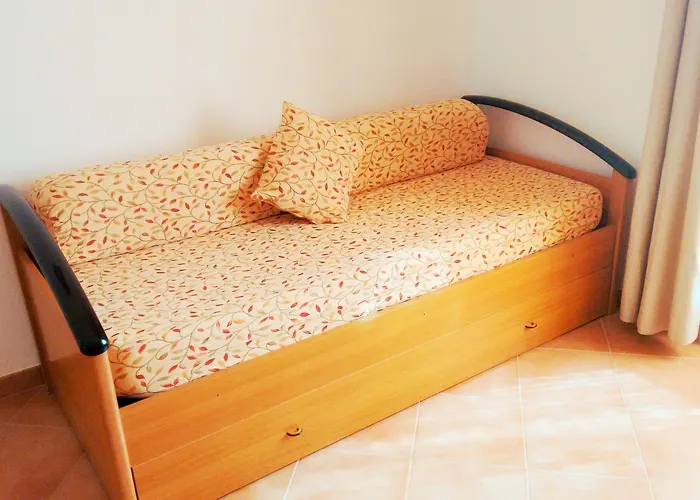 Red Rose Couette-café 4*